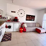 La Casita Sun